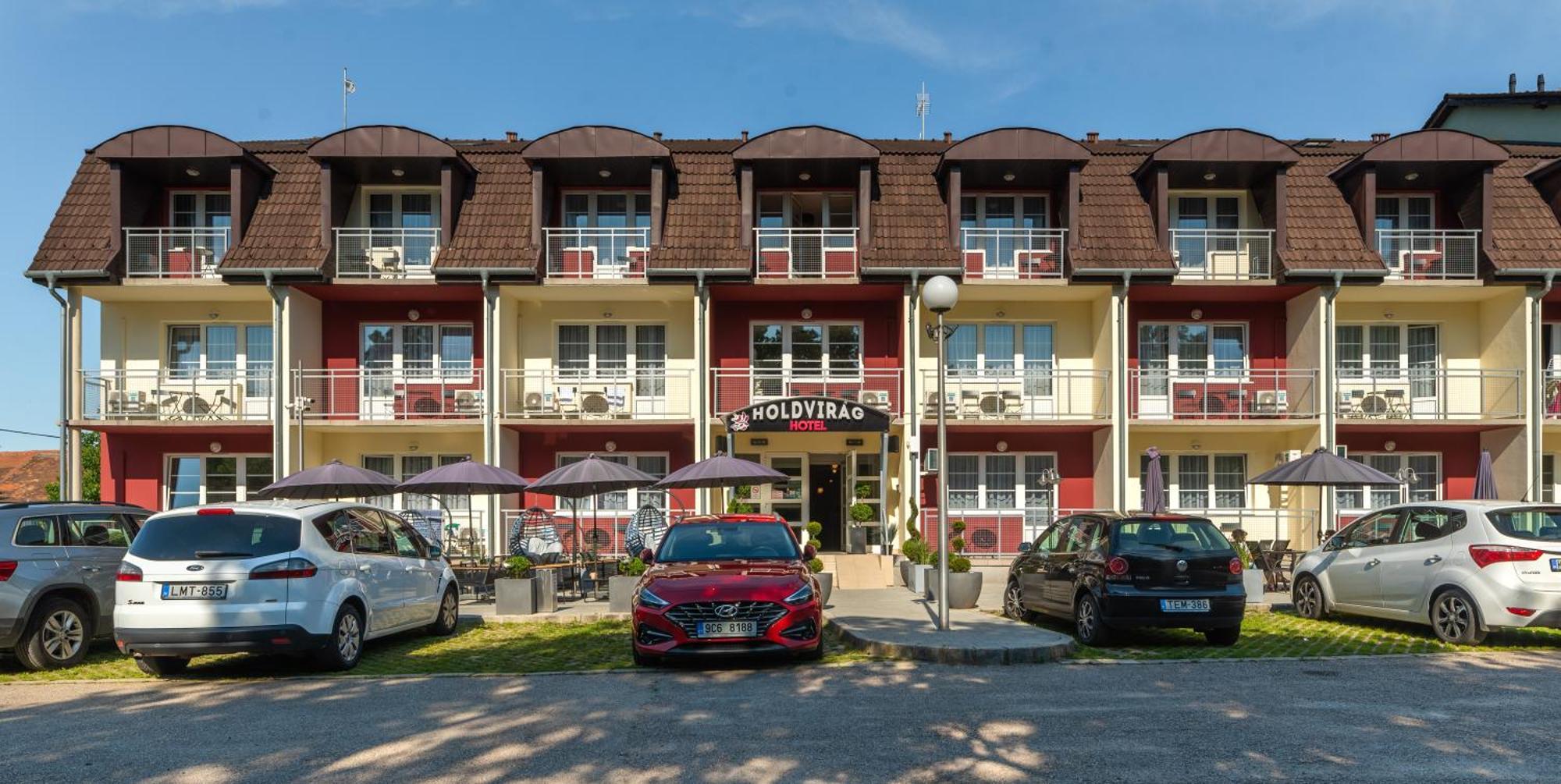 Holdvirag Hotel Sárvár Exterior foto